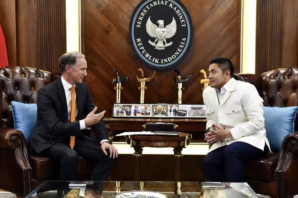 Dubes Belanda Bertemu Seskab Teddy Laporkan Rencana Kunjungan Ratu Maxima ke Indonesia