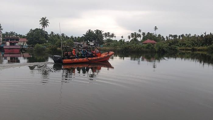 Basarnas Cari Kapal Nelayan Hilang di Air Bangis