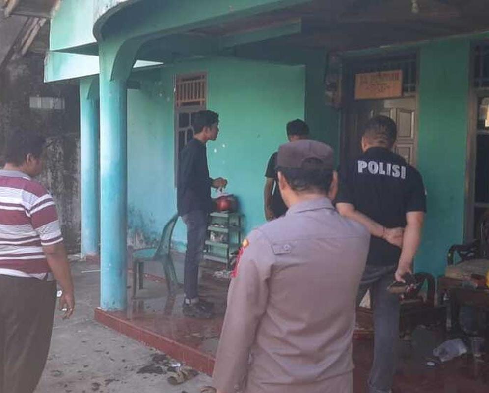 Sekretariat Mahasiswa di Makassar Diteror Bom Molotov