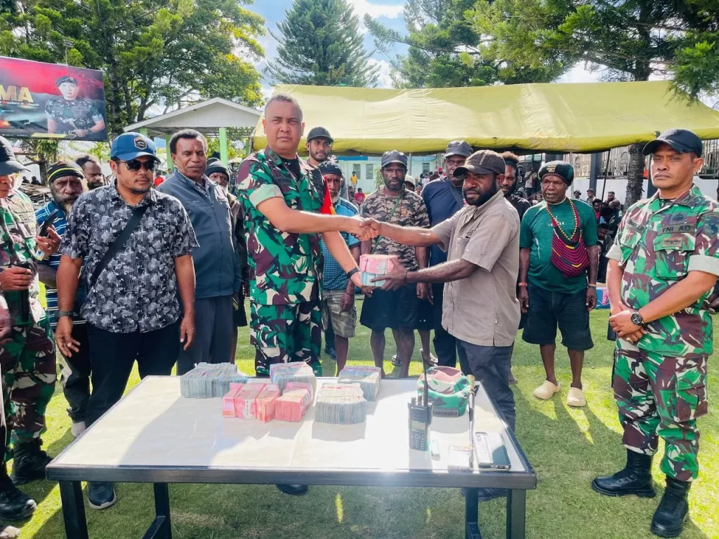 Denda Adat Rp500 Juta Akhiri Konflik Kematian Frengky Kogoya