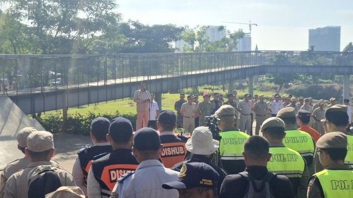 Pramono Anung Pimpin Apel Siaga Hadapi Puncak Musim Hujan di Jakarta