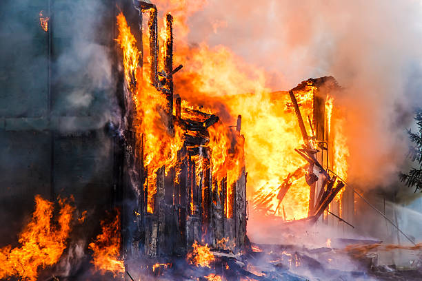 Kebakaran Hebat Lahap Gudang Daswol di Pringapus