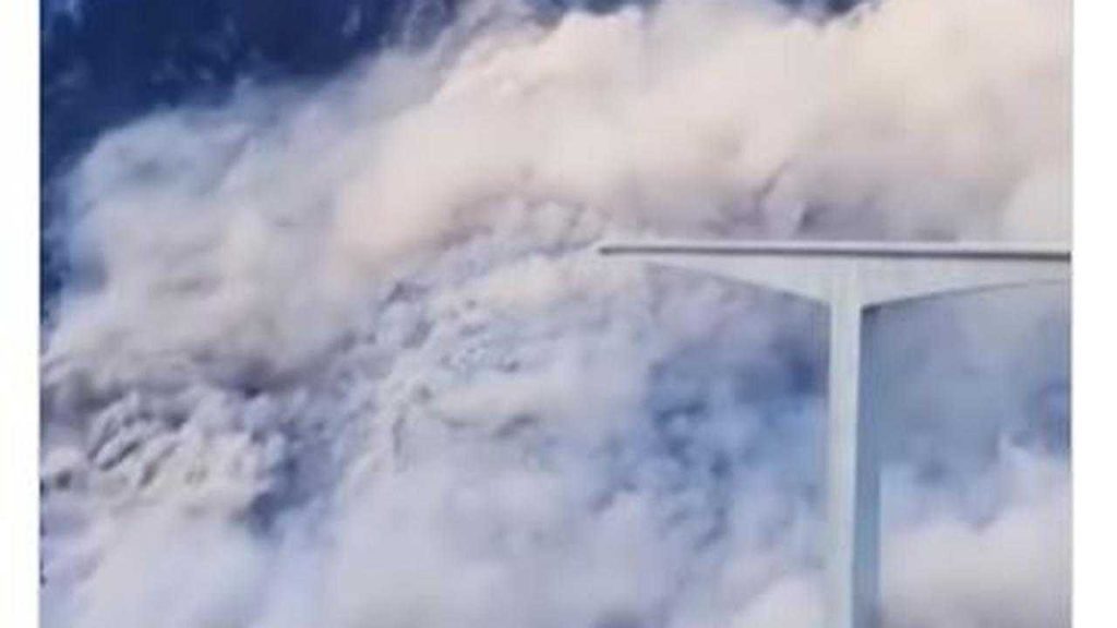 Jembatan Baru di China Ambruk Sehari Setelah Ditutup