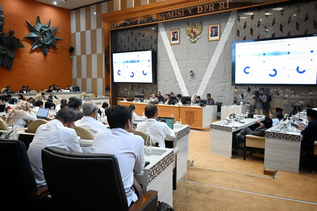 Menhub Paparkan Serapan Anggaran 2025 Capai 65 Persen