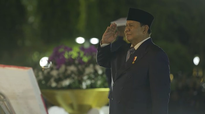 Prabowo Pimpin Upacara Renungan Suci Hari Pahlawan di Kalibata