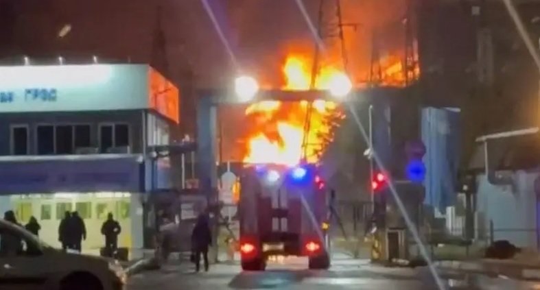 Serangan Drone Ukraina Picu Kebakaran Besar di PLTU Moskow