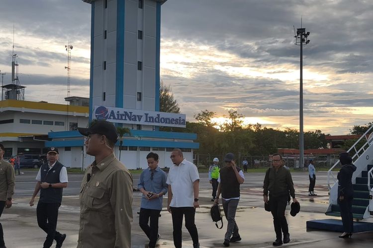 Gibran Tinjau Lokasi Banjir Agam Sumbar