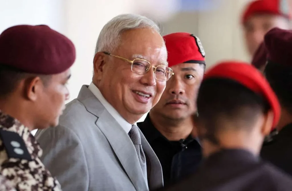Pengadilan Malaysia Tolak Permohonan Tahanan Rumah Najib Razak