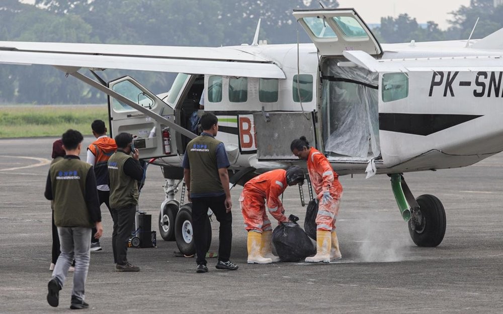 BMKG Perpanjang Operasi Modifikasi Cuaca di Sumatra