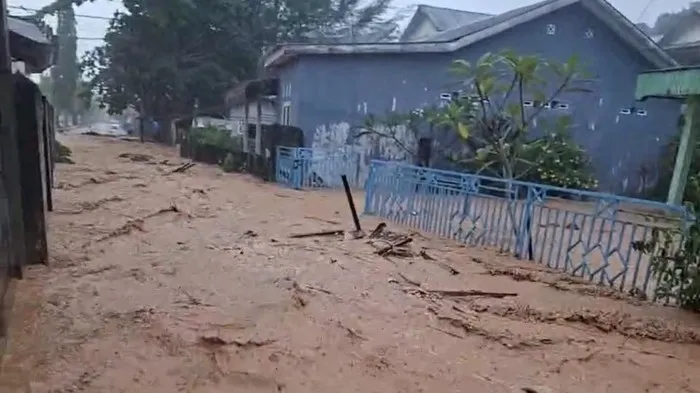 Sibolga Dilanda Banjir Usai Hujan Berjam-jam