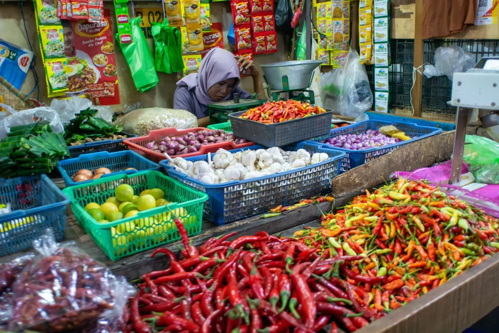 PIHPS Catat Harga Cabai Rawit Merah Rp70.950/kg, Telur Ayam Rp32.750/kg