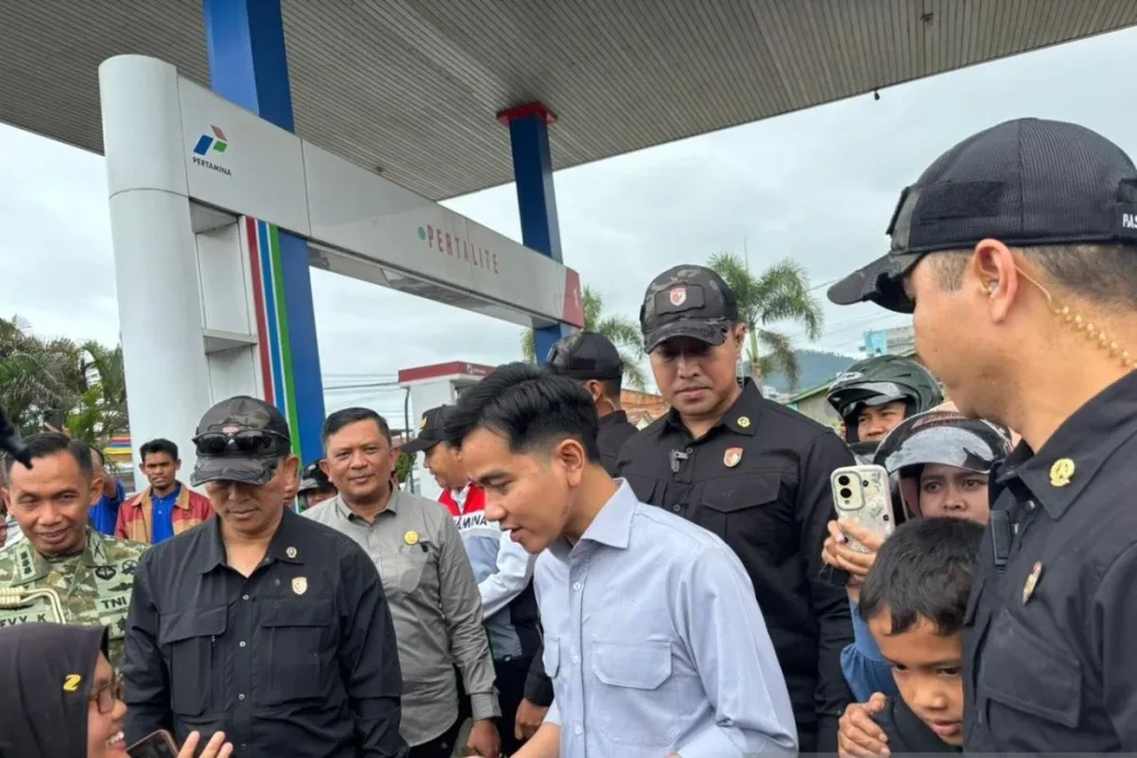 Wapres Tinjau SPBU Gayo Lues, Warga Antre BBM Tiga Jam