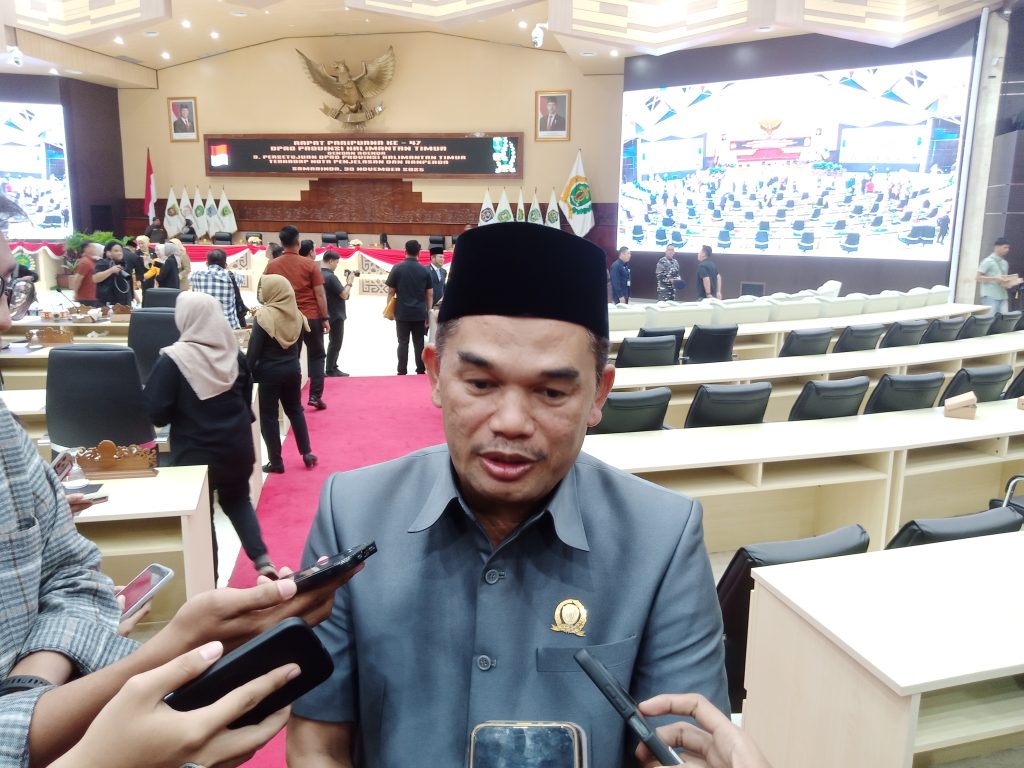 Kesepakatan APBD 2025 Kaltim Ditandatangani Gubernur dan DPRD