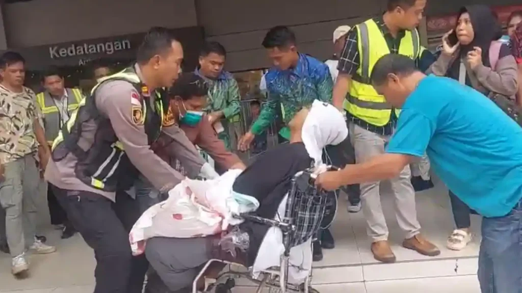 Pasien Rujukan Meninggal di Bandara Sentani Usai Alami Pendarahan Hebat