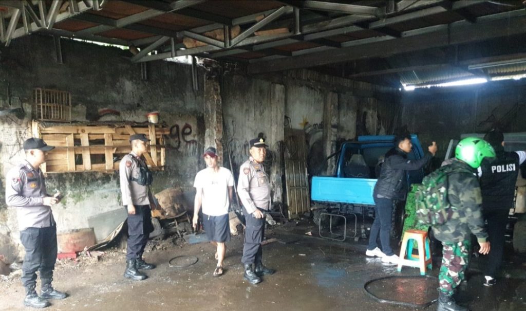 Kebakaran Bengkel di Garut Renggut Nyawa Ayah dan Anak