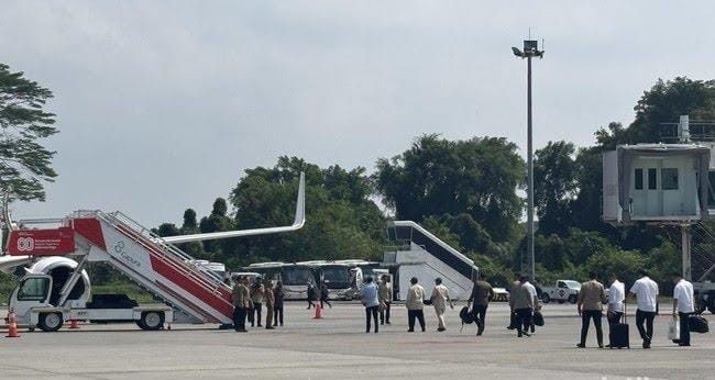 Prabowo Lanjut ke Sumbar, Pantau Penanganan Banjir Usai Sumut dan Aceh