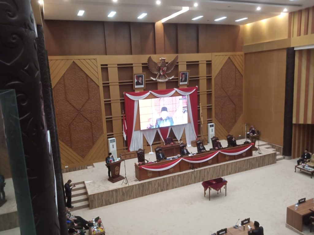 Raperda Varia Niaga Disahkan Meski Sempat Ditolak Ditolak