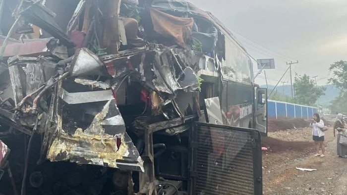 Bus Antarkota Kecelakaan di Luwu Timur, Kondektur Tewas