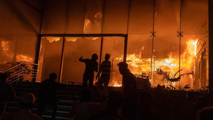 Kematian Tokoh Prodemokrasi Picu Kerusuhan di Dhaka