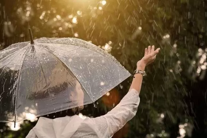 BMKG Prakirakan Hujan Ringan Dominasi Cuaca Nasional