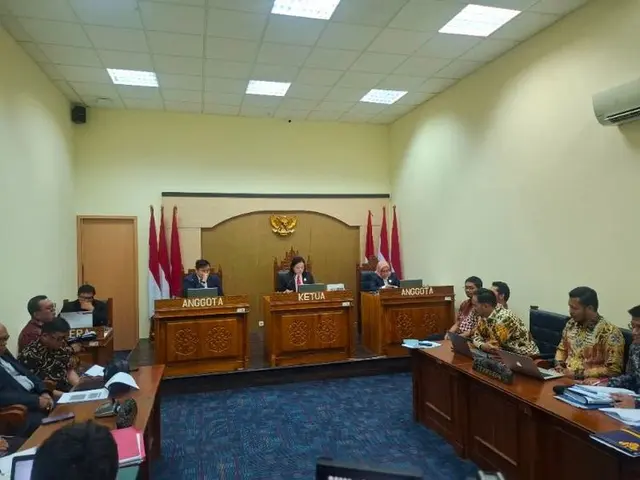 KIP Cecar UGM karena Tak Libatkan Pihak Eksternal di KHS Jokowi
