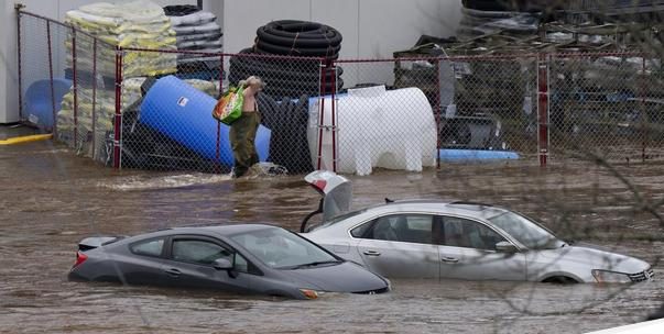 Banjir Parah Landa AS–Kanada, Warga Dievakuasi