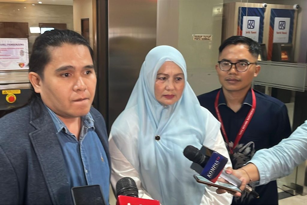 Hellyana Hadiri Pemeriksaan Bareskrim Sebagai Tersangka Kasus Ijazah Palsu