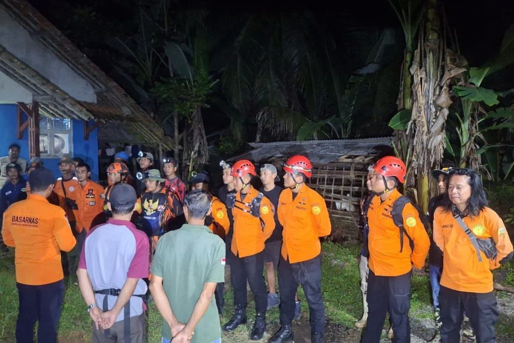 Lansia 78 Tahun Hilang di Lereng Gunung Slamet