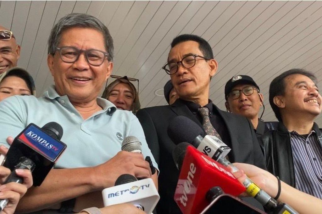 Kasus Dugaan Ijazah Palsu Jokowi, Rocky Gerung Datangi Polda Metro Jaya