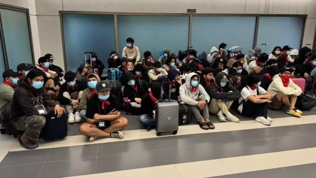 Kemlu Pulangkan 91 WNI Korban Sindikat Online Scam Myanmar