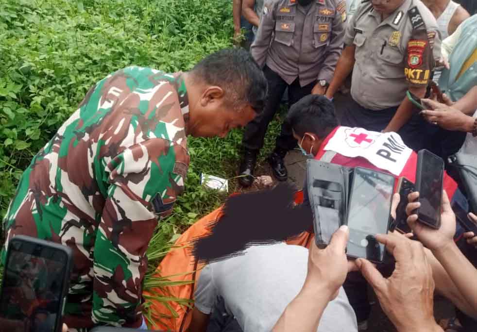 Warga Bekasi Digegerkan Penemuan Jenazah Perempuan di Selokan