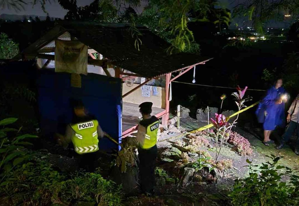 Warga Temukan Mayat Pria Gantung Diri di Kawasan Gunung Wangi Sleman