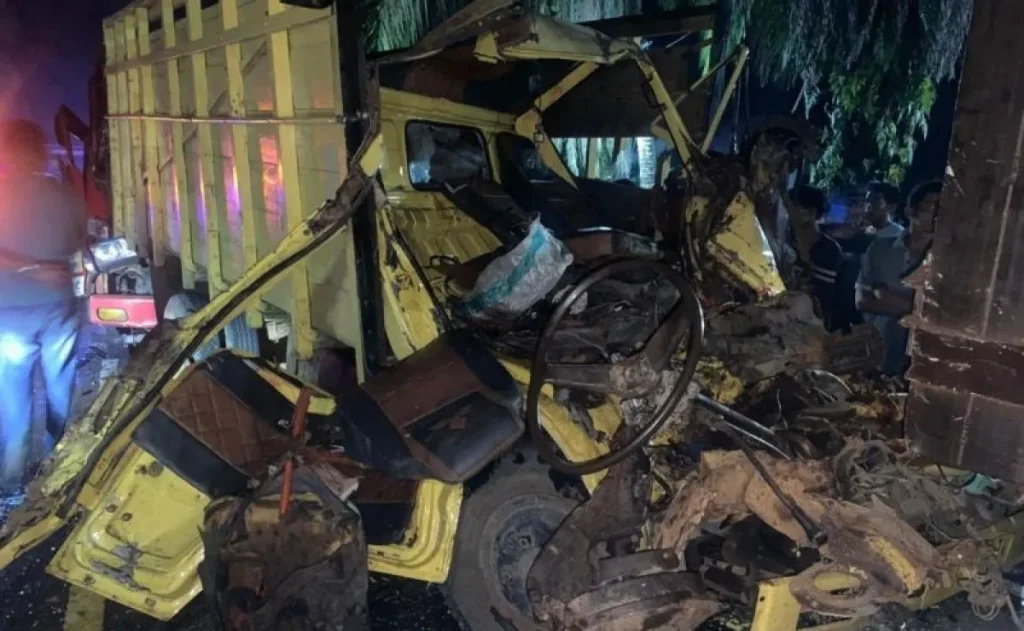 Tabrakan Beruntun di Agam, Tiga Orang Tewas