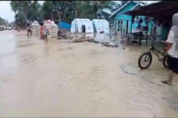 Tanggul Jebol, Kampung Raja Aceh Tamiang Kembali Terendam Banjir
