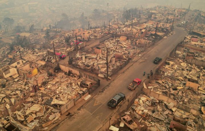 Kebakaran Hutan Chile Tewaskan 18 Orang, Status Darurat Nasional Ditetapkan
