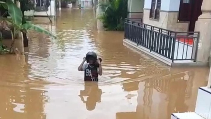 Banjir Pasuruan Bertahan, Sejumlah Desa Masih Tergenang Hingga 1 Meter