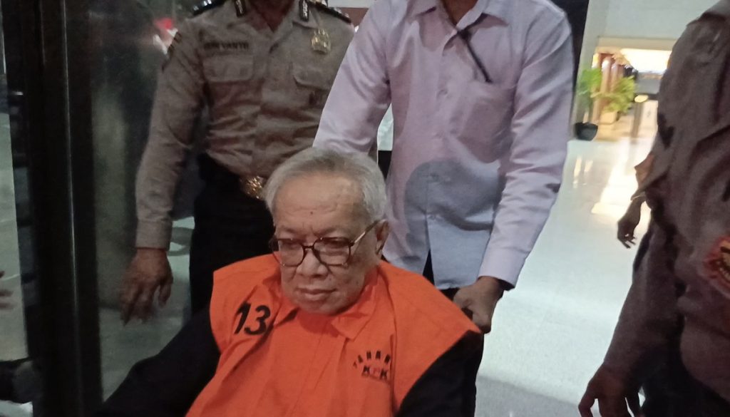 KPK Tahan Eks Direktur Pertamina Terkait Suap Pengadaan Katalis