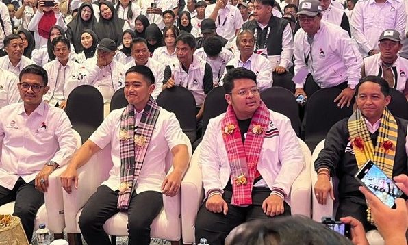 Kaesang Hadiri Pelantikan DPW dan DPD PSI se-Sulawesi Selatan