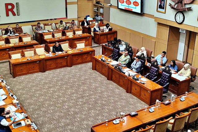 KSPSI hingga KSBSI Suarakan Dukungan untuk Polri dalam Rapat Komisi III DPR