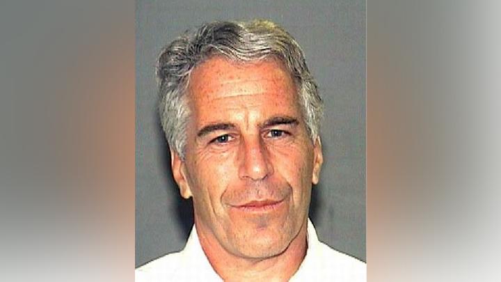 Kongres AS Buka Identitas Pria yang Disensor di File Epstein