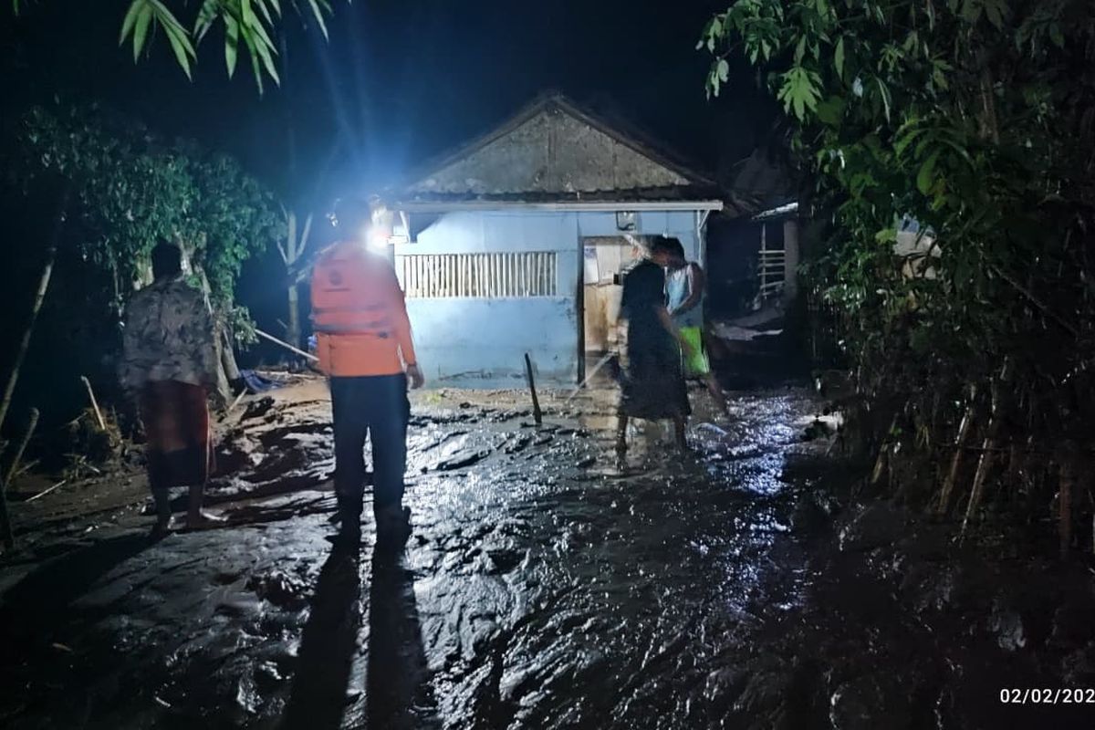 Banjir Bandang di Jember: Satu Warga Dikabarkan Hanyut Terseret Arus