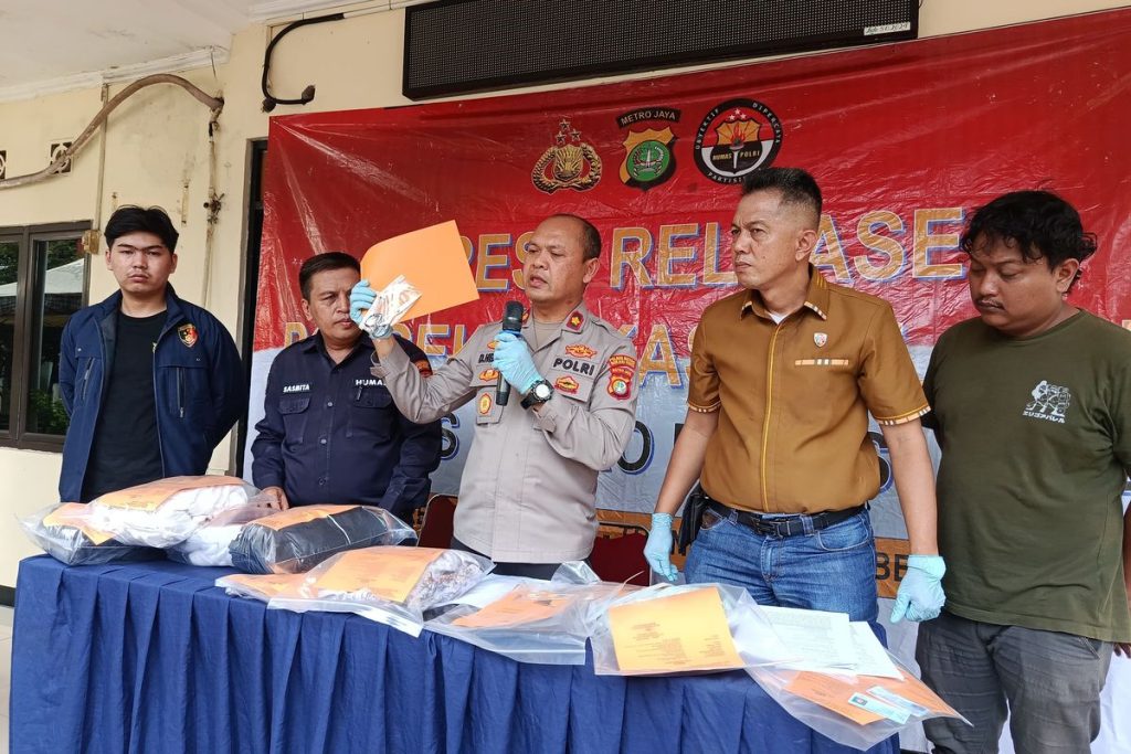 Pasangan Kekasih Jadi Tersangka Penelantaran Bayi di Bekasi