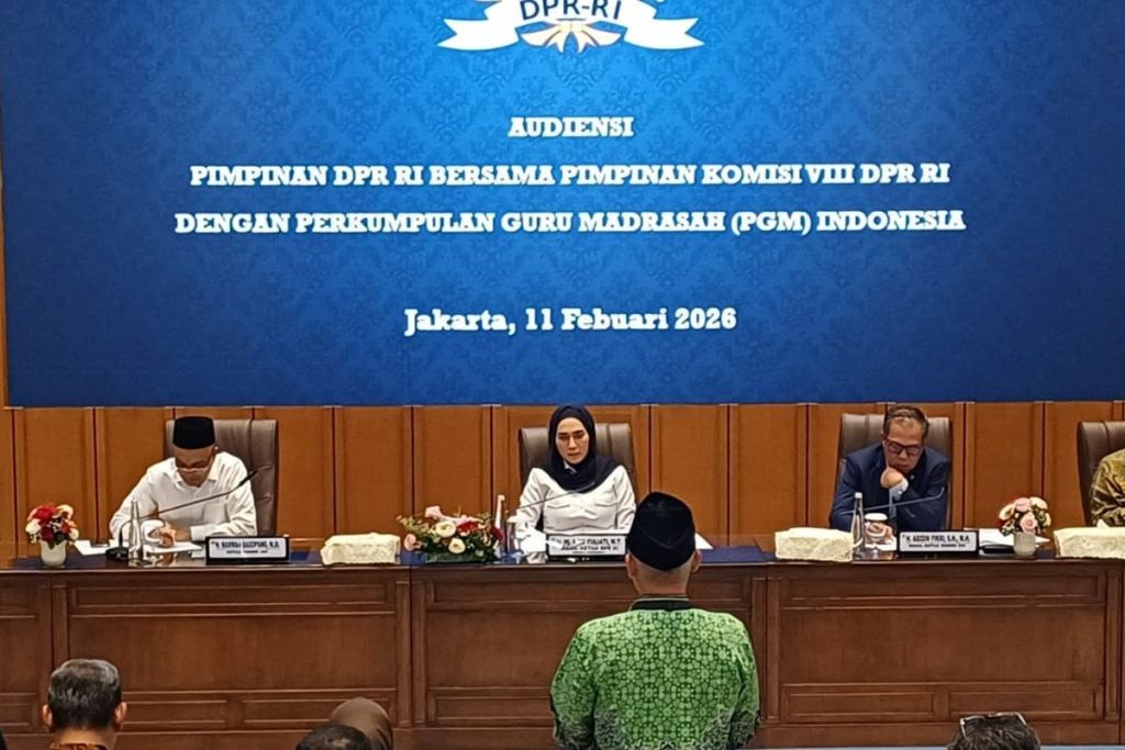 Lima Tuntutan Guru Madrasah Disampaikan Langsung ke Pimpinan DPR