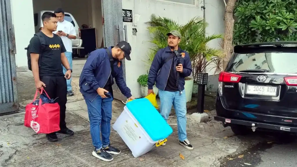 Bareskrim Geledah Peleburan Emas di Surabaya, Usut TPPU Rp 25,8 Triliun