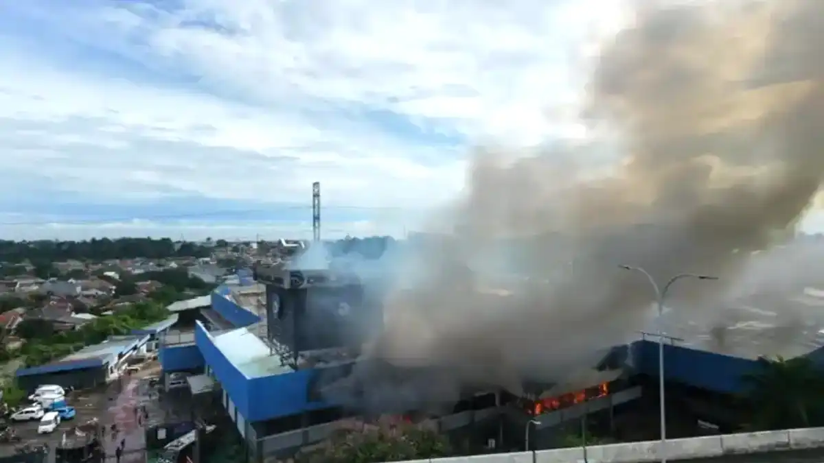 Pabrik PT Delima Jaya Bogor Terbakar, Kerugian Capai Miliaran