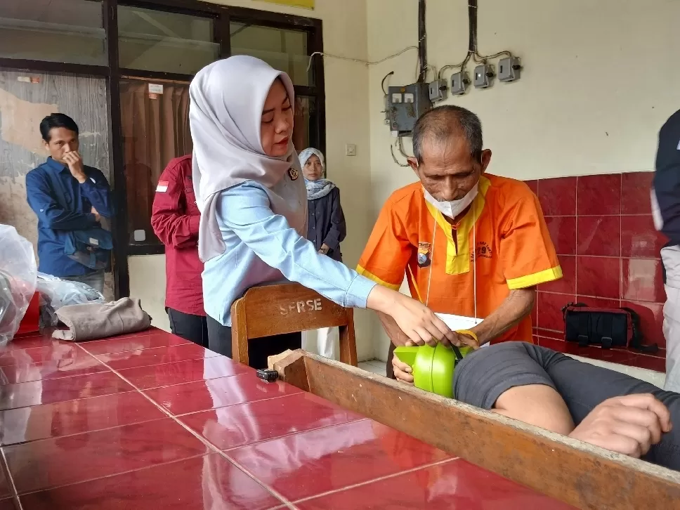 Rekonstruksi Pembunuhan Ayah terhadap Anak Digelar di Polres Lamongan