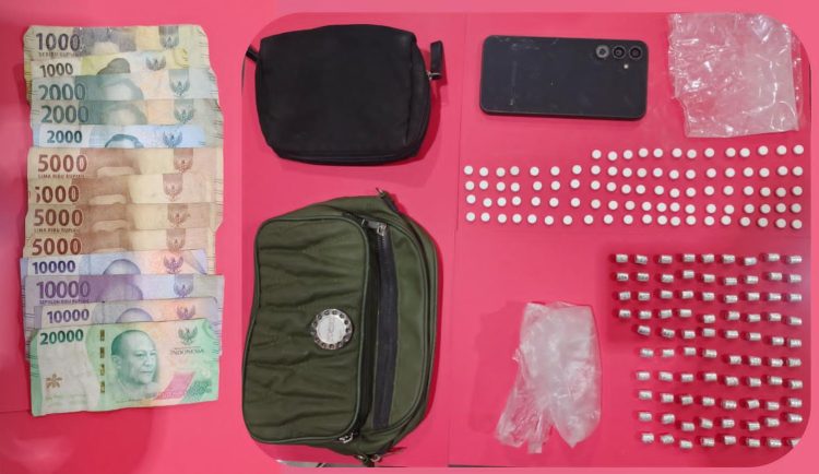 Polres Bontang Bekuk Dua Pengedar Pil Double L di Guntung, Ratusan Butir Disita