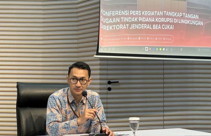 Sempat Kabur saat OTT Bea Cukai, Bos Blueray Menyerahkan Diri ke KPK