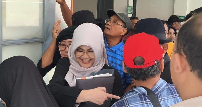 Kuasa Hukum Jokowi Protes Kehadiran Dokter Tifa dalam Sidang Gugatan Ijazah