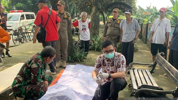 Pesepeda Lansia Ditemukan Meninggal di KBT Duren Sawit